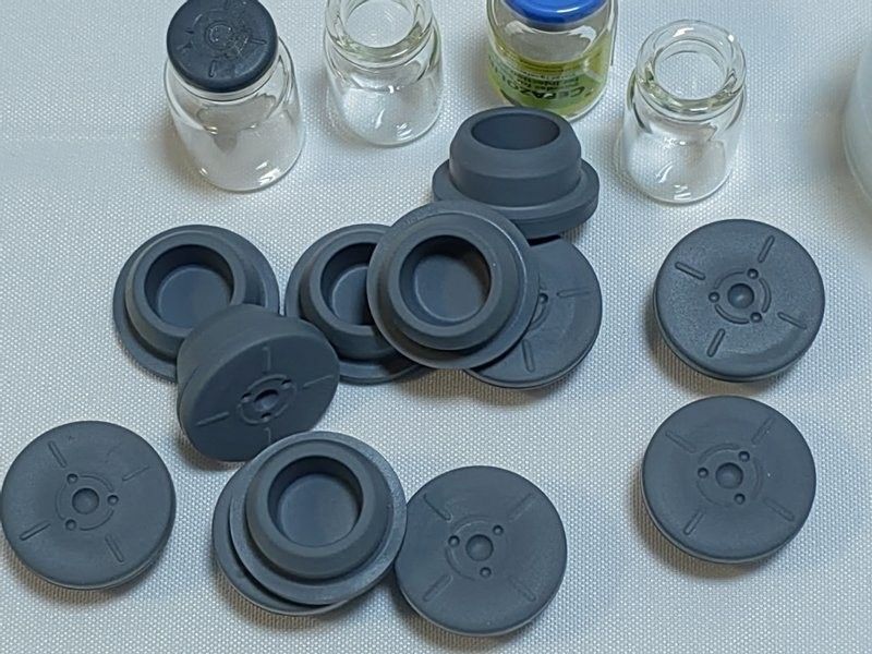 13mm 32mm rubber plug Grey Butyl Medical Rubber Stopper for  Injection Glass Vials Glass Infusion Bottle Use