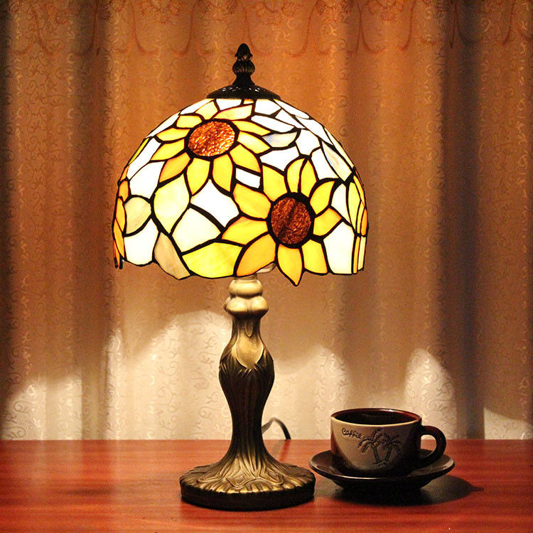 Restaurant stained glass reading table lamp hotel bedroom beside reading room night light flower luxury desk lamp